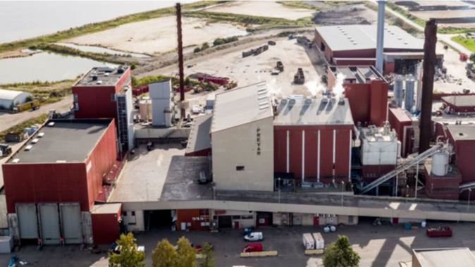 Aerial view of the SAREN Energy BIO-EL waste-to-energy plant at Øra in Fredrikstad